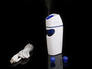 Illustration for article titled USB Mini-Cool Aroma/Humidifier Brings Moist and Smelly Coolness
